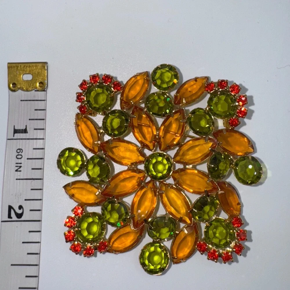 Retro Floral Brooch Orange &‎ Green Rhinestone Gold Tone Pin Mid Century Modern